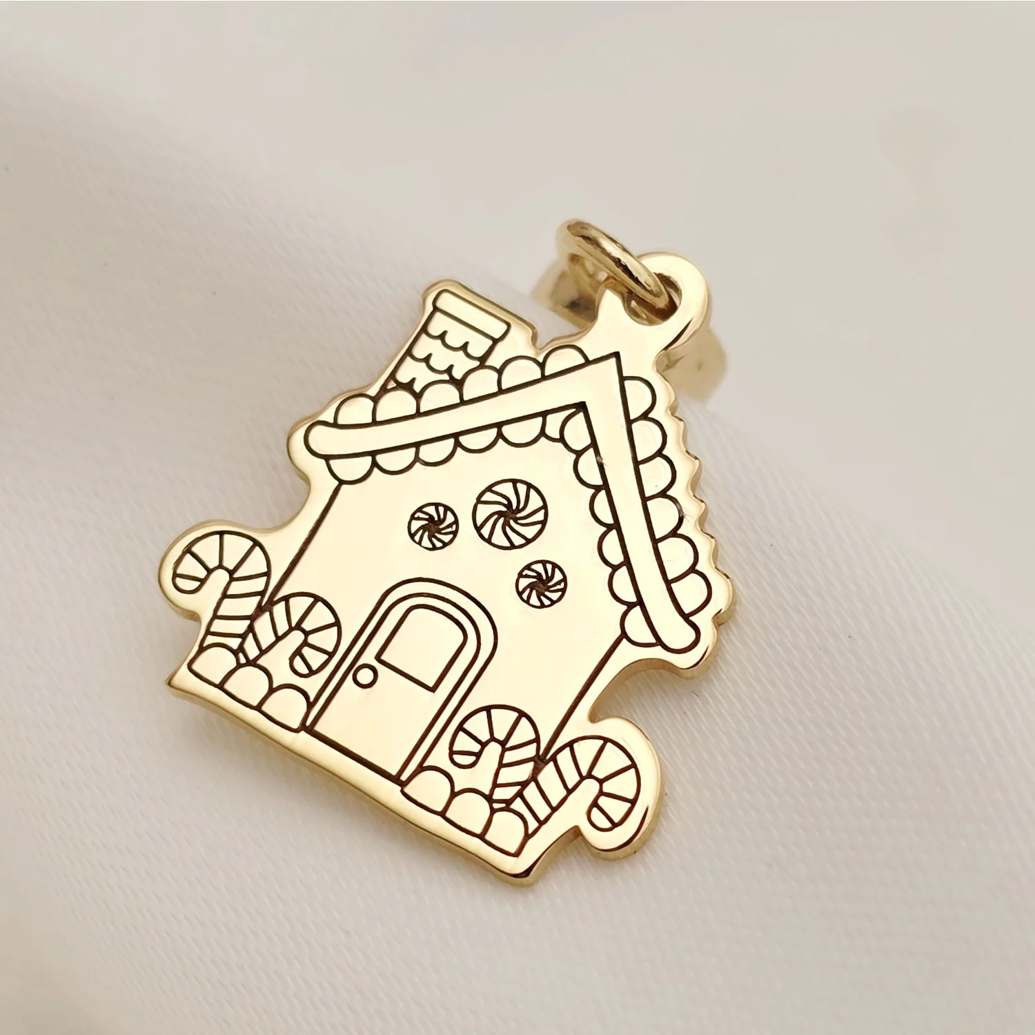 Charm personalizat Craciun - Casa de turta dulce - Argint 925 placat cu Aur galben 18K