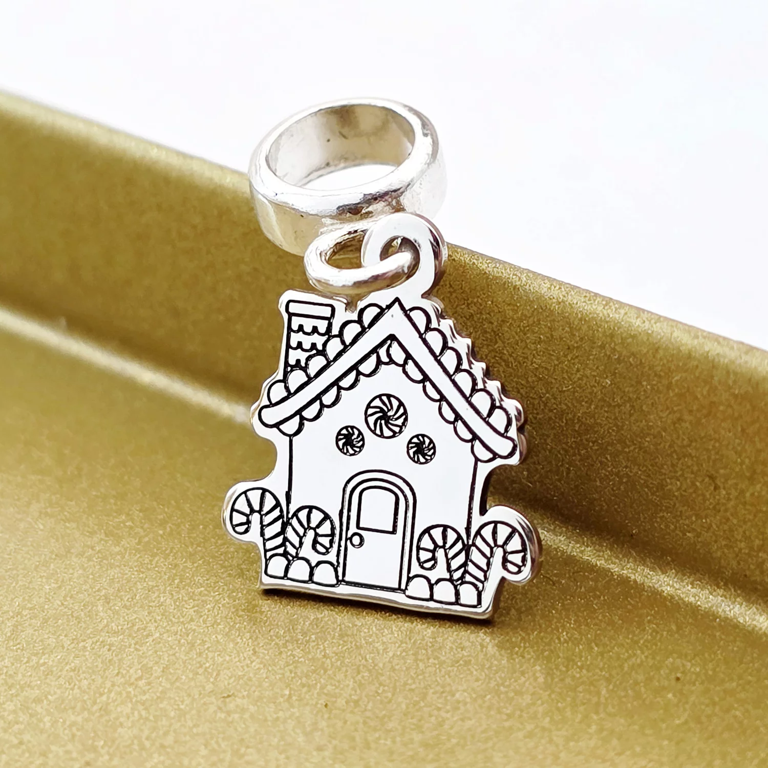 Charm personalizat Craciun - Casuta de turta dulce - Argint 925