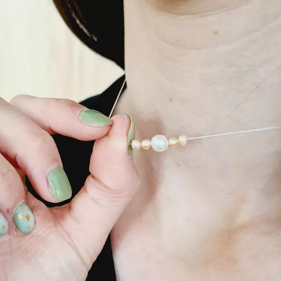 Choker cu perle - Delicate pura - Lant silicon cu inchizatoare carabina din Argint 925