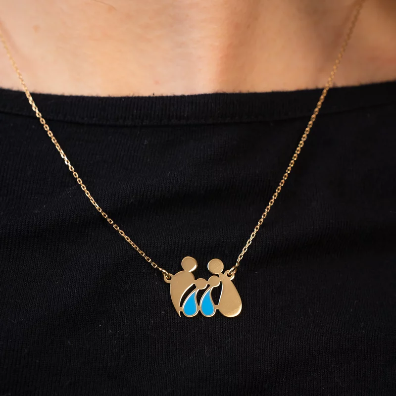 Colier personalizat decorat cu email albastru- Familia 4 membri în formă de picături - Argint 925 placat cu Aur Galben de 18K picture - 4