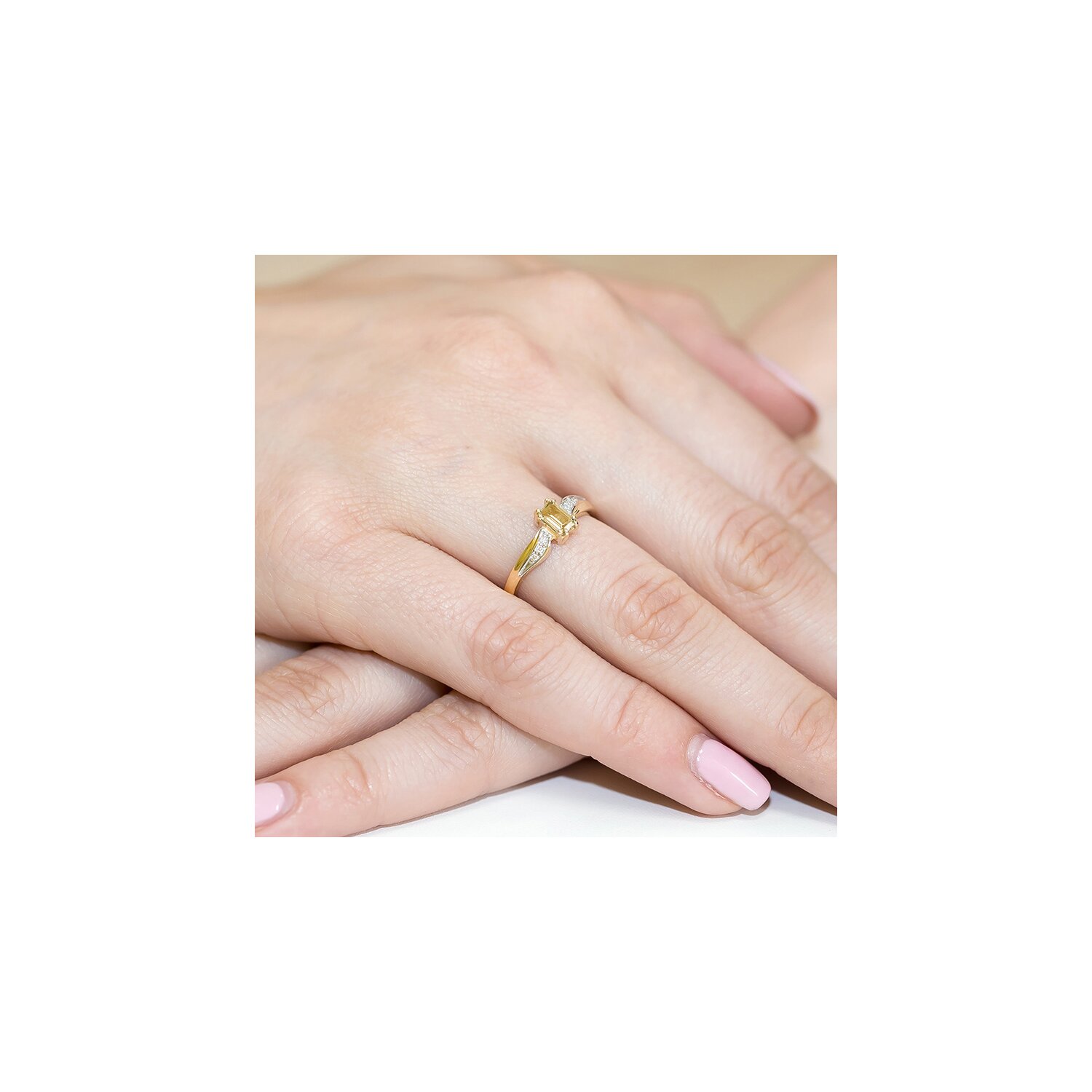 Inel colectia Luxury Aur Galben/Alb 14K cu Citrin 0.60ct