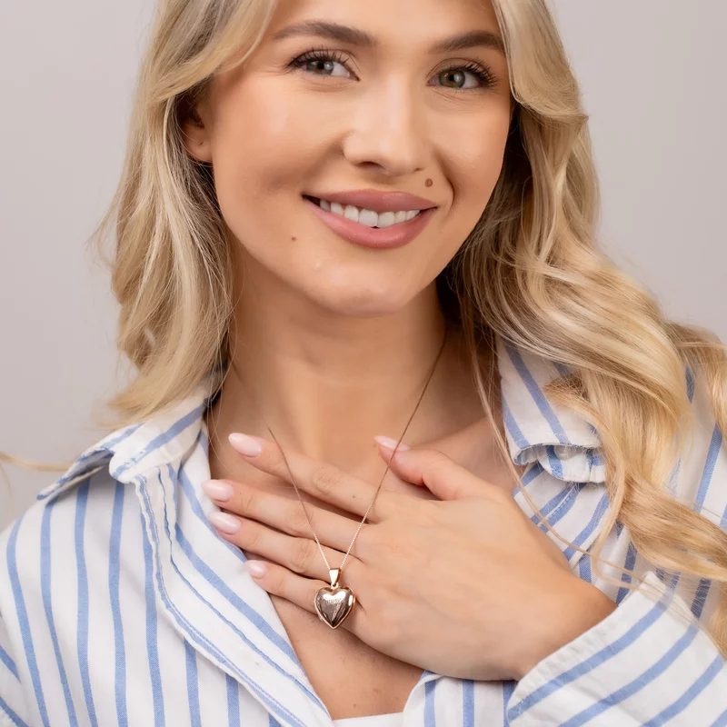 Lantisor cu medalion inima 20 mm cu poza in interior - Gravura personalizata - Argint 925 placat cu Aur Roz 18K picture - 2