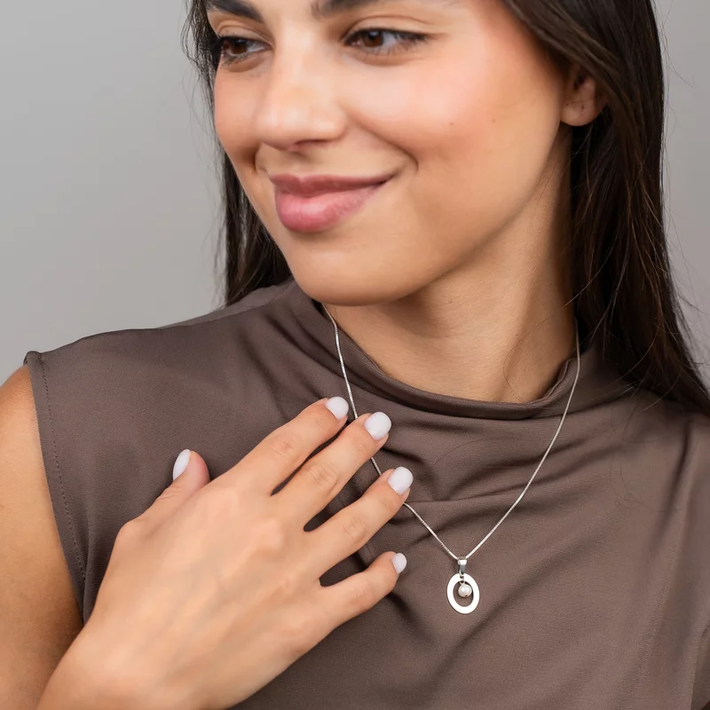 Lantisor cu pandantiv oval - decupat la interior si charm picatura de Perla - Argint 925 picture - 2