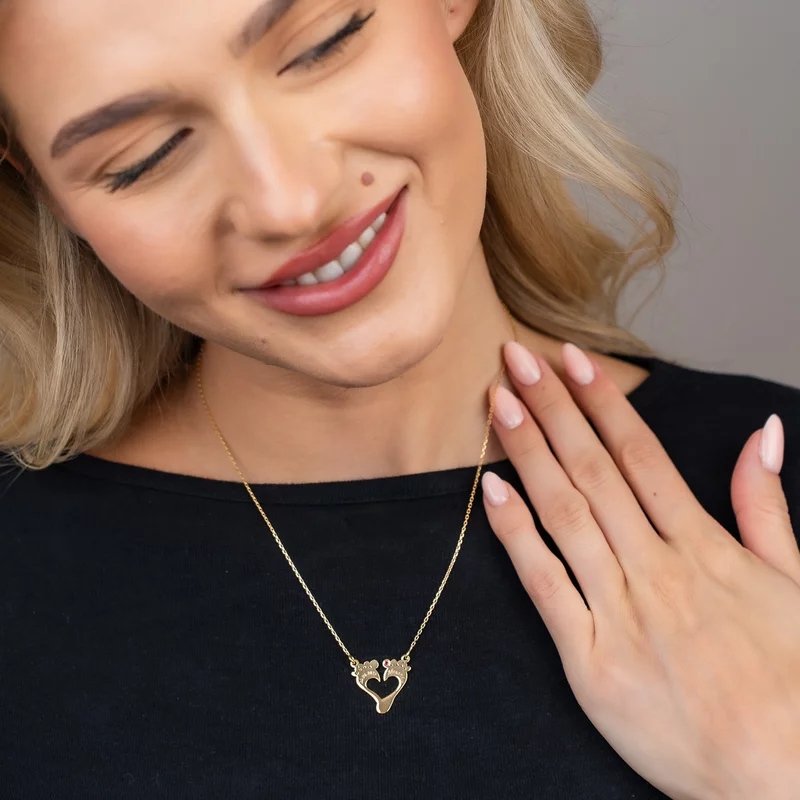Lantisor cu pandantiv personalizat - contur picioruse in forma de inimioara - nume personalizat - Rubin - Lant link - Argint 925 placat cu Aur Galben 18K picture - 2