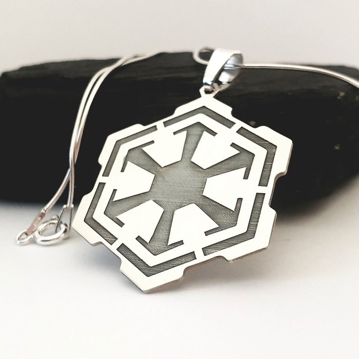 Lantisor cu pandantiv personalizat – simbol Star Wars – Sith Empire Emblem – Argint 925 925