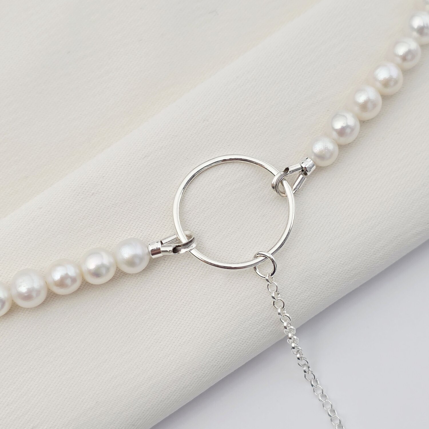 Lantisor cu Perle - Atingere de inger - Model sirag perle cu lantisor in prelungire - Argint 925