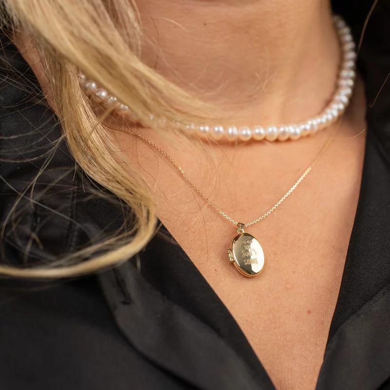 Lantisor cu Perle - Medalion amintirilor OVAL - Model 2 straturi cu sirag de perle si lantisor - Aur Galben 9K picture - 6