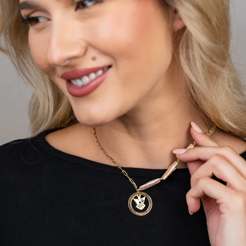 Lantisor cu Perle - Medalion disc cu silueta de ingeras si inimioara decupata - Cristal swarovski -  Model sirag de perle stick silver si bilute din Argint 925 placat cu Aur Galben 18K picture - 2