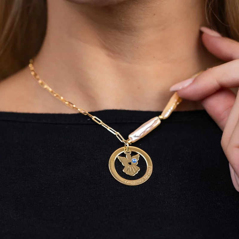 Lantisor cu Perle - Medalion disc cu silueta de ingeras si inimioara decupata - Cristal swarovski -  Model sirag de perle stick silver si bilute din Argint 925 placat cu Aur Galben 18K picture - 4