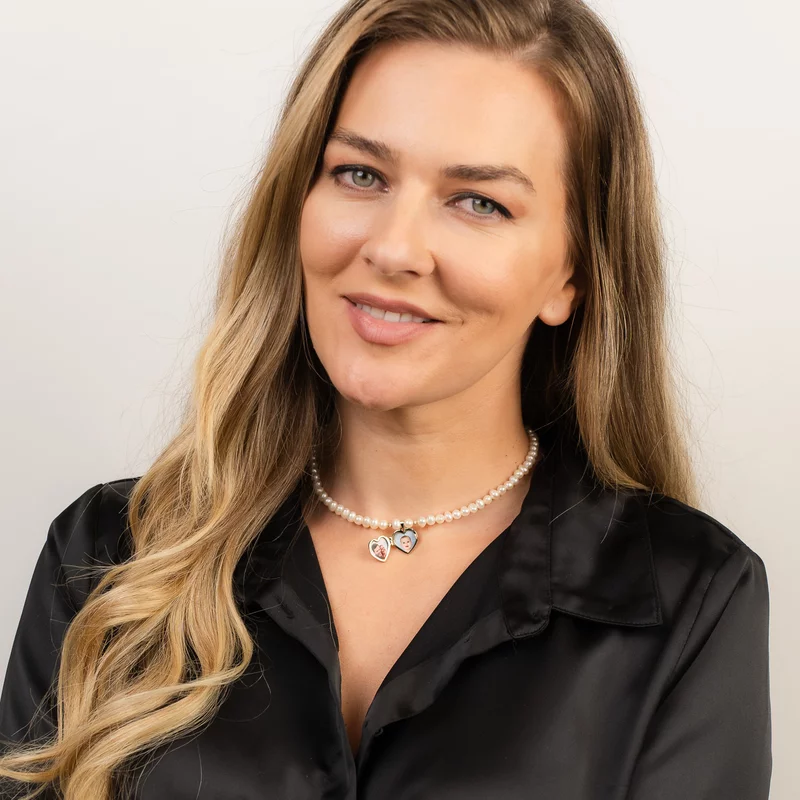 Lantisor cu Perle - Medalionul amintirilor INIMA - Model sirag de perle - Aur Galben 9K picture - 4