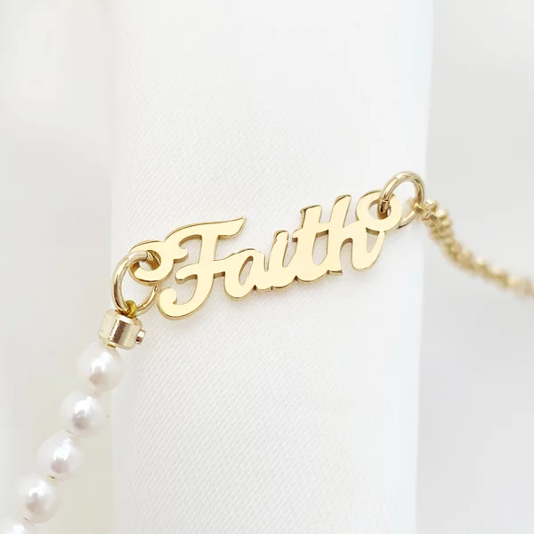 Lantisor Faith - Bijuterie cu Har - Combinație lant si perle naturale - Argint 925 placat cu Aur Galben 18K