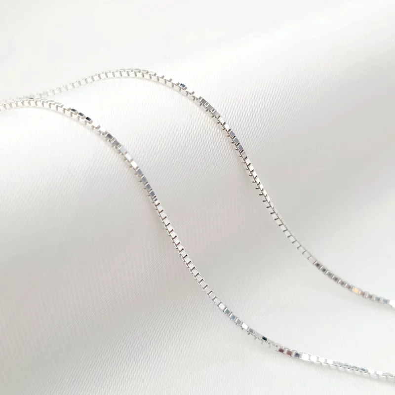 Lantisor Familie unita - Inimi in disc - 2 nume si cristale Swarovski - Argint 925 picture - 8