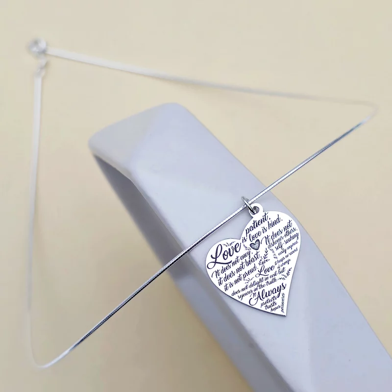 Lantisor fix cu medalion personalizat - Inima gravata - Argint 925 picture - 2