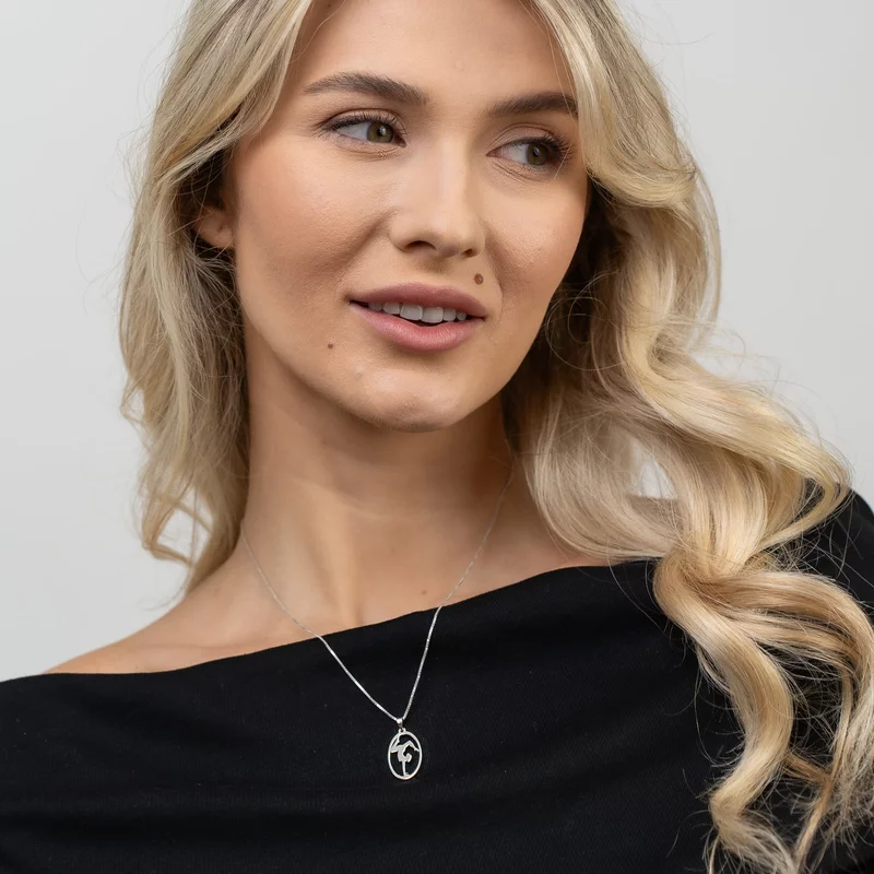 Lantisor Gimnasta grațioasă - Model oval decupat - Argint 925 picture - 4