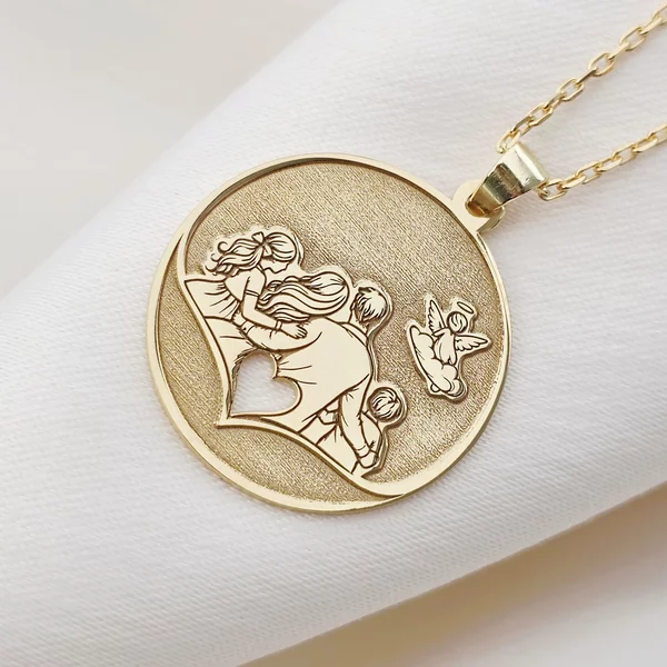 Lantisor IMPREUNA - Sufletele inimii - Pandantiv banut familie & ingeras - Argint 925 placat cu Aur Galben 18K