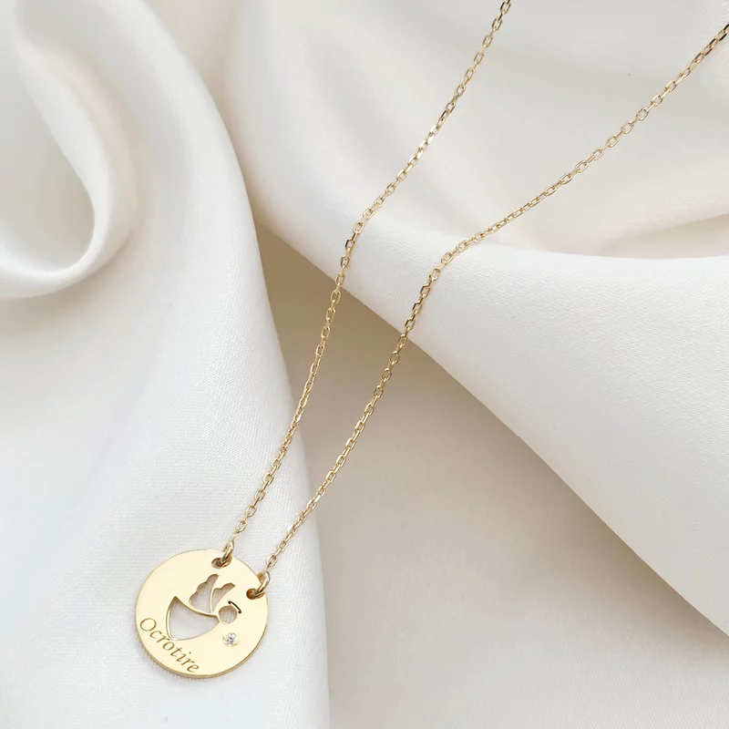 Lantisor personalizat cu Diamant natural - Pandantiv banut ingeras decupat cu aripi laterale  - Argint 925 placat cu Aur Galben 18K picture - 2