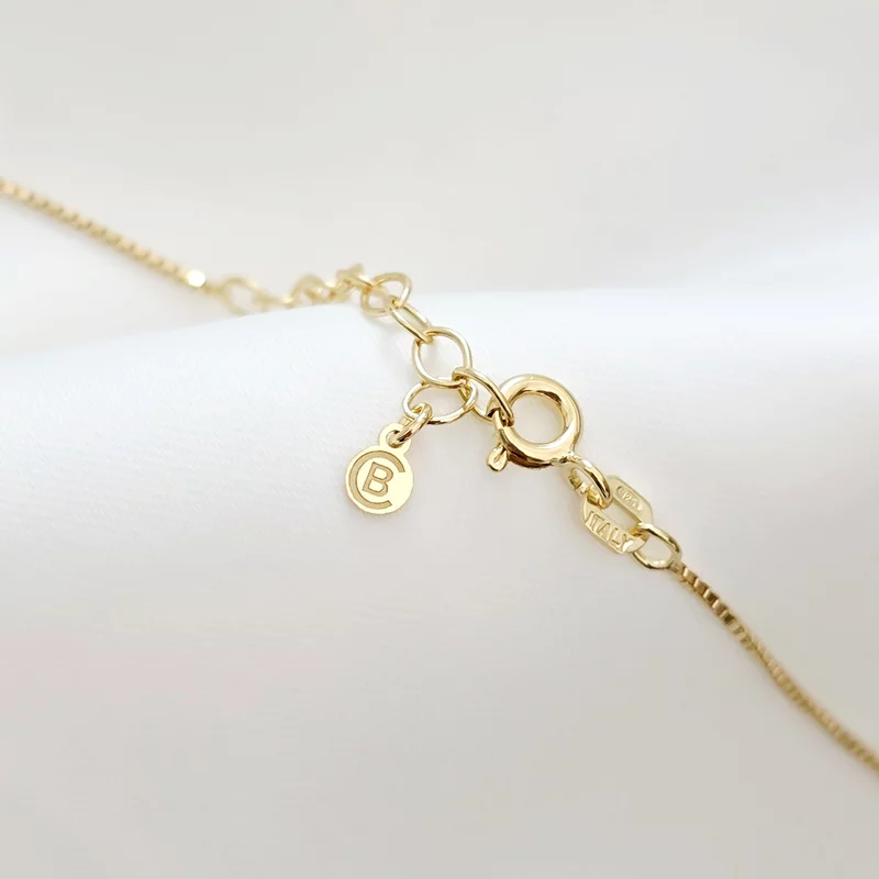 Lantisor personalizat - Pandantiv cu initiala personalizata si inima - Argint placat cu Aur Galben 18K picture - 6