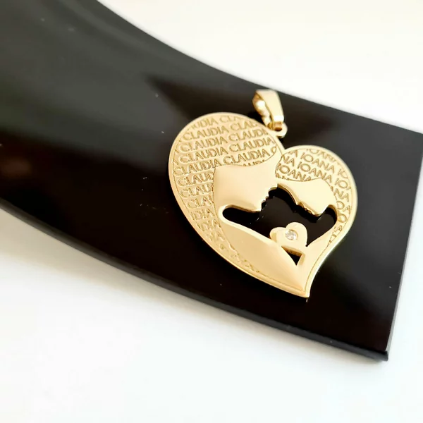 Pandantiv Inima - Mama si fiica  cu Diamant natural - Aur Galben 14k