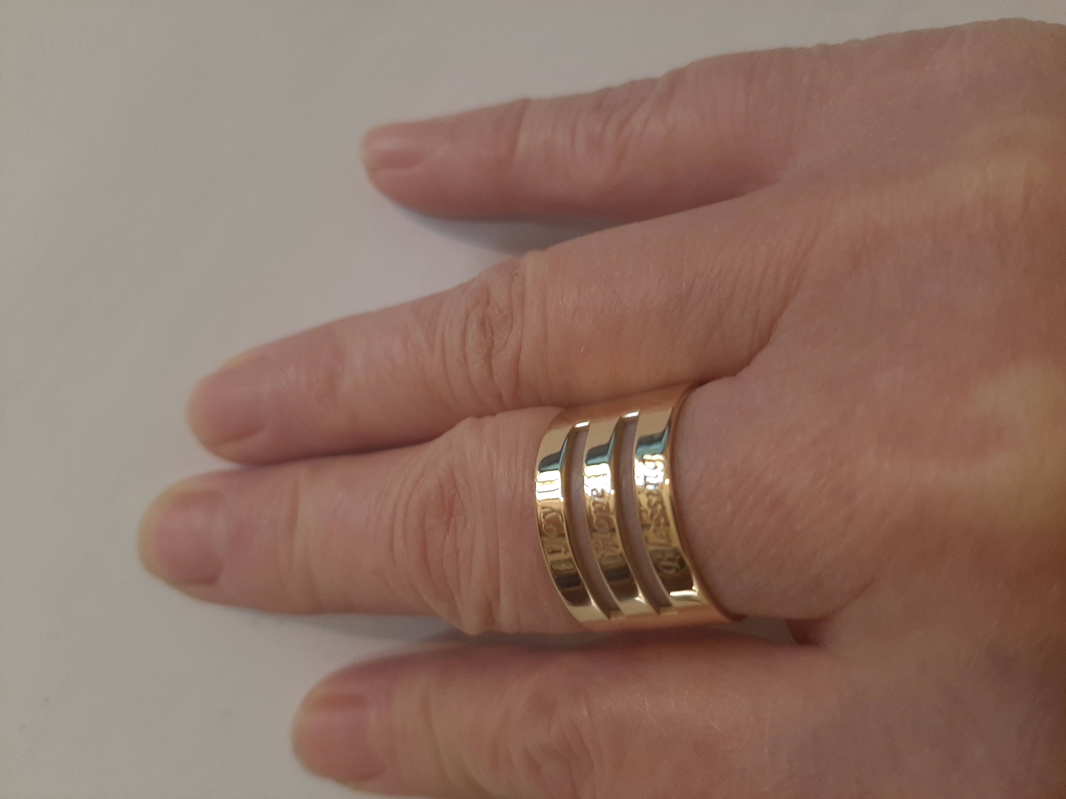 Recenzie Inel personalizat 3 nume - Argint 925 - Iulia T.