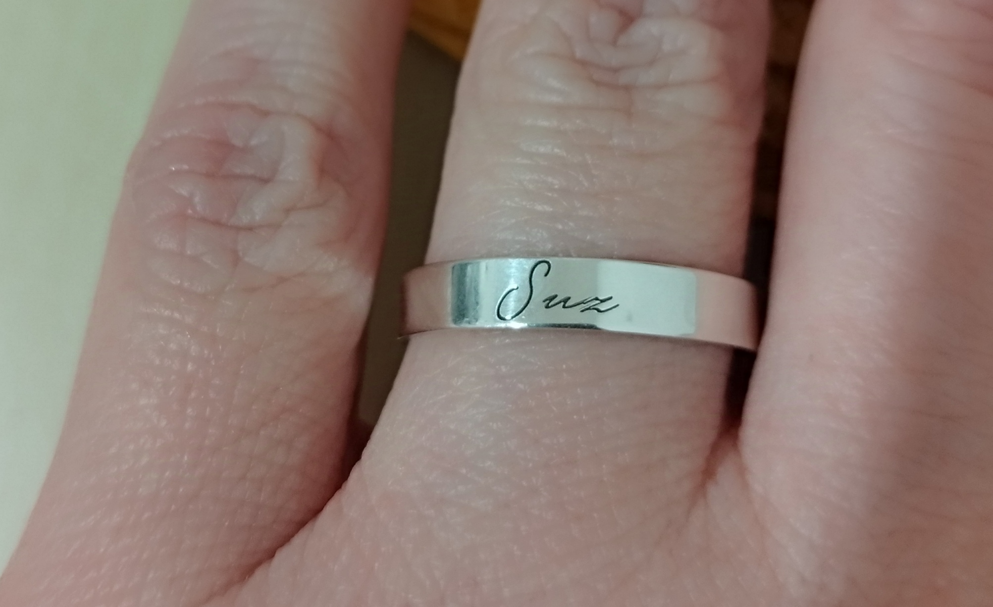 Recenzie Inel personalizat cu nume - Argint 925 - Suzana J.
