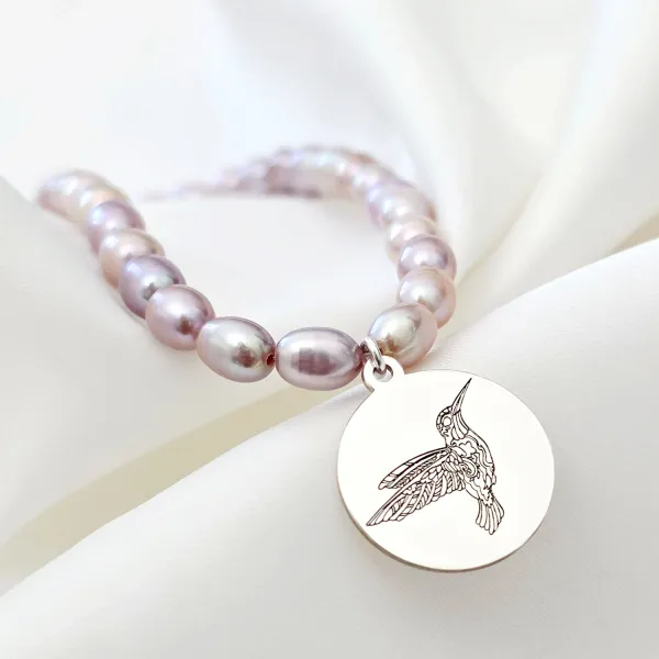 Lantisor cu Perle - Pasarea Colibri - Model sirag perle rice mov cu pandantiv banut - Argint 925