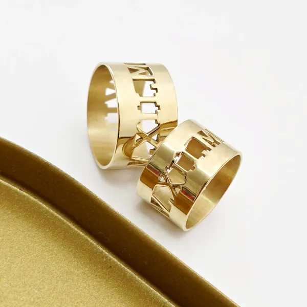 Set 2 Inele Personalizate cu Cifre Romane Pentru Ea și El - Argint 925 Placat cu Aur Galben 18K