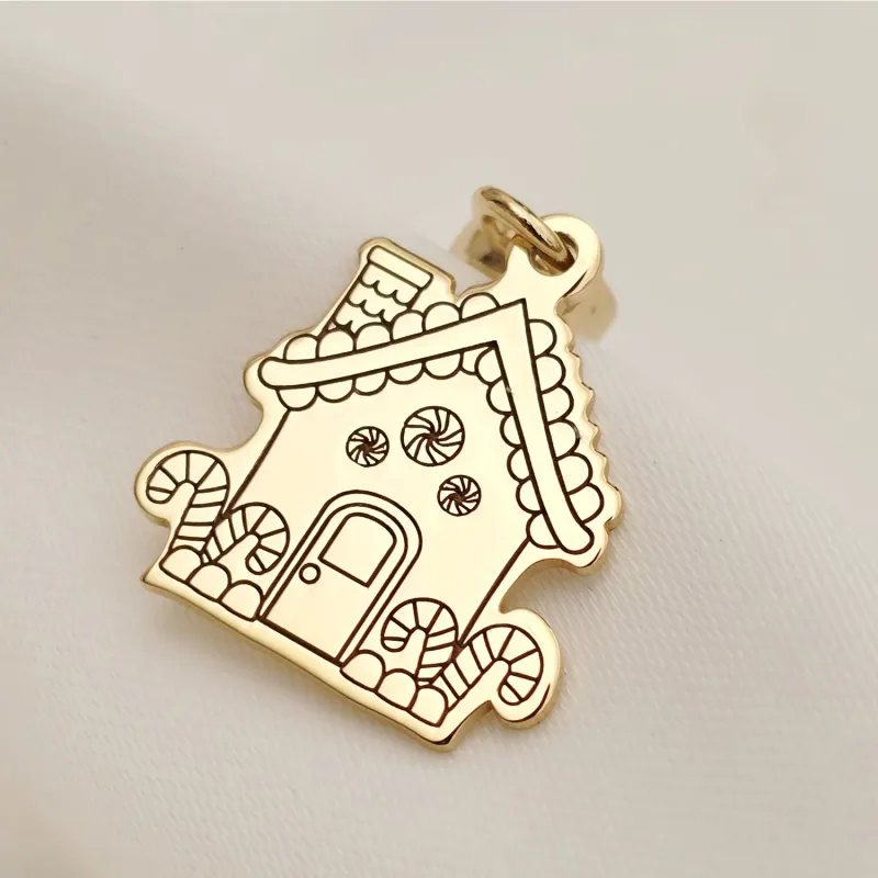 Charm personalizat Craciun - Casa de turta dulce - Argint 925 placat cu Aur galben 18K