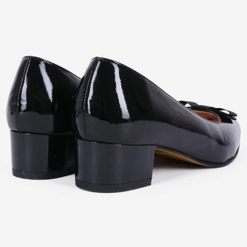 Pantofi din piele naturala negri Nyasha