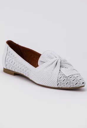 Balerini dama albi din piele naturala perforata