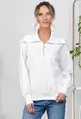 Bluza alba cu guler inalt