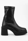 Botine negre din piele cu toc si platforma