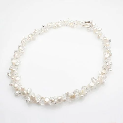 Colier din perle de cultura albe sidefate si cristale 125150