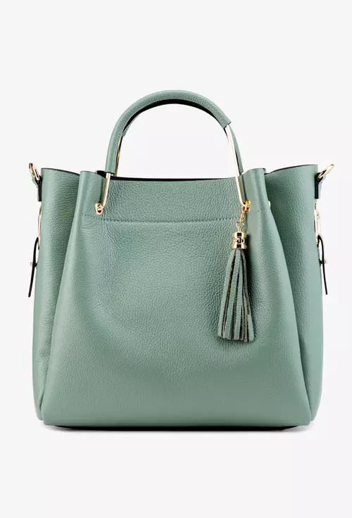Geanta dama verde din piele texturata cu accesoriu ciucure