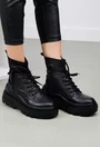 Ghete negre din piele si material textil