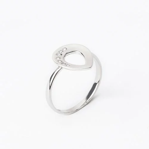 Inel din argint cu pietre cubic zirconia 36993
