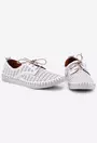 Pantofi albi din piele cu model perforat