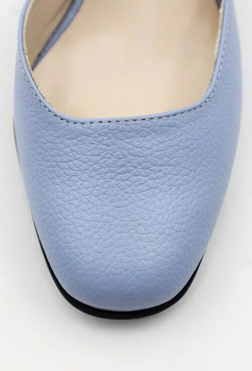 Pantofi bleu deschis din piele naturala cu bareta