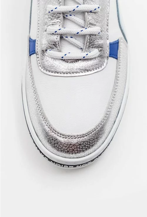 Pantofi casual albi din piele naturala cu detalii albastre si argintii
