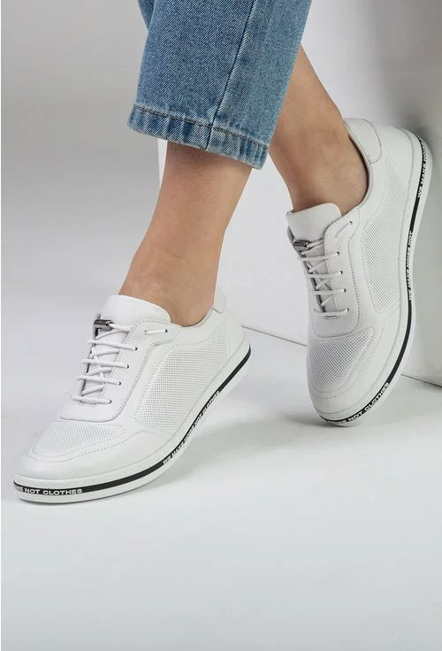 Pantofi casual albi din piele naturala perforata