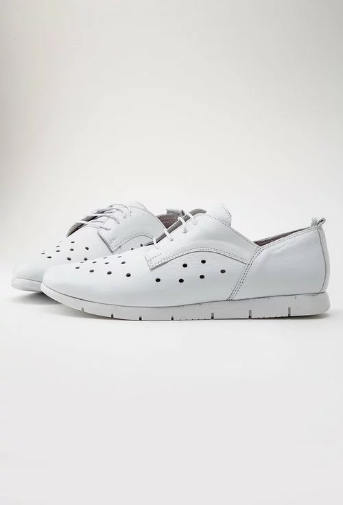 Pantofi casual albi din piele naturala perforata Vola