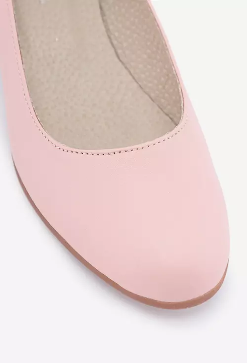Pantofi dama roz din piele naturală cu toc maro