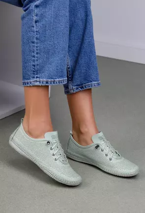 Pantofi dama verzi deschis din piele cu perforatii