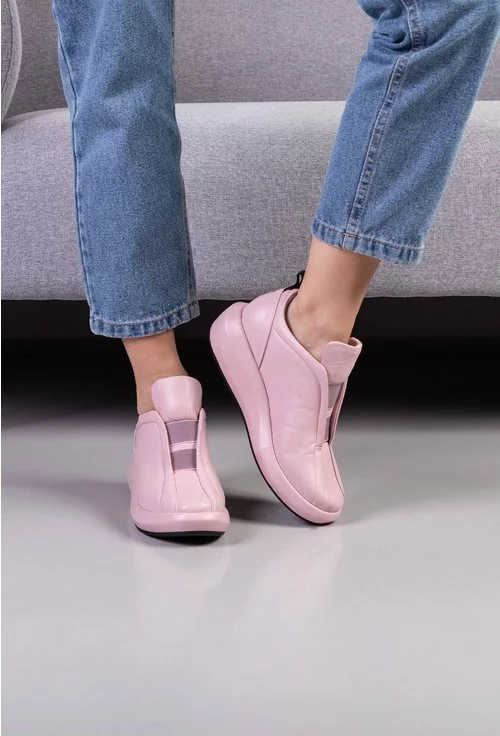 Pantofi din piele naturala roz pal cu platforma