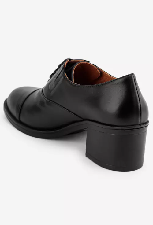 Pantofi negri din piele cu siret si elastic
