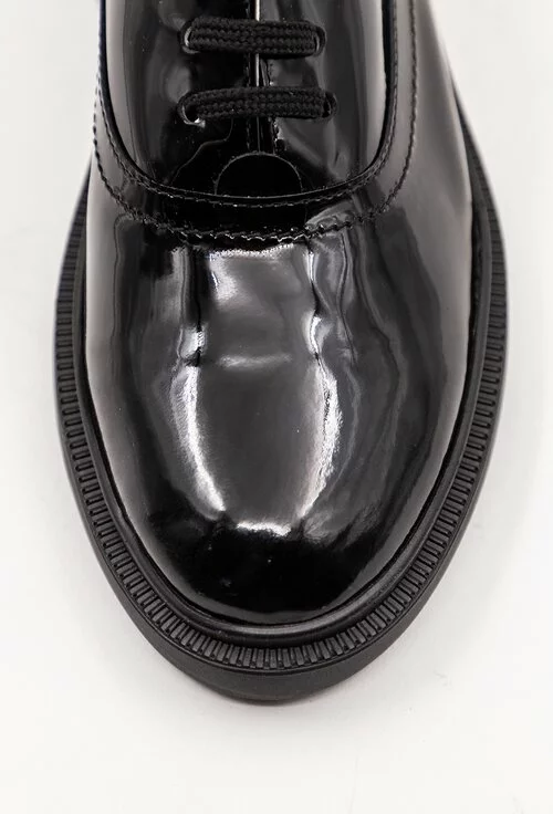 Pantofi negri din piele naturala lacuita