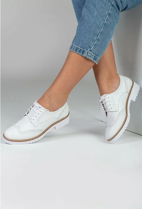 Pantofi Oxford albi din piele naturala cu talpa alba