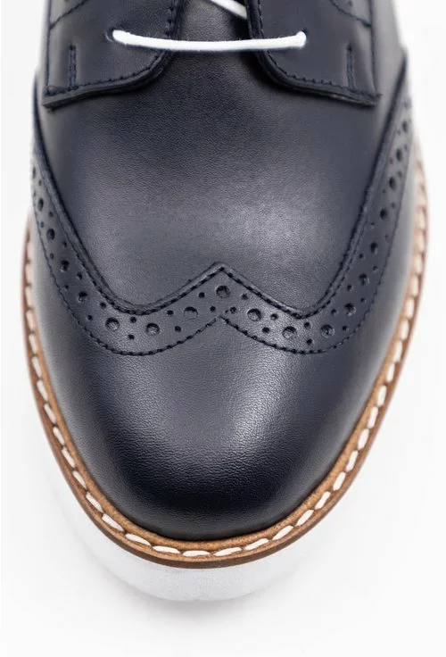Pantofi Oxford bleumarin din piele naturala cu talpa alba