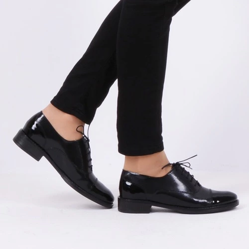 Pantofi Oxford negri din piele naturala Malina