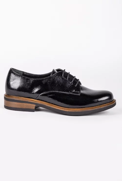 Pantofi Oxford negri din piele naturala lacuita