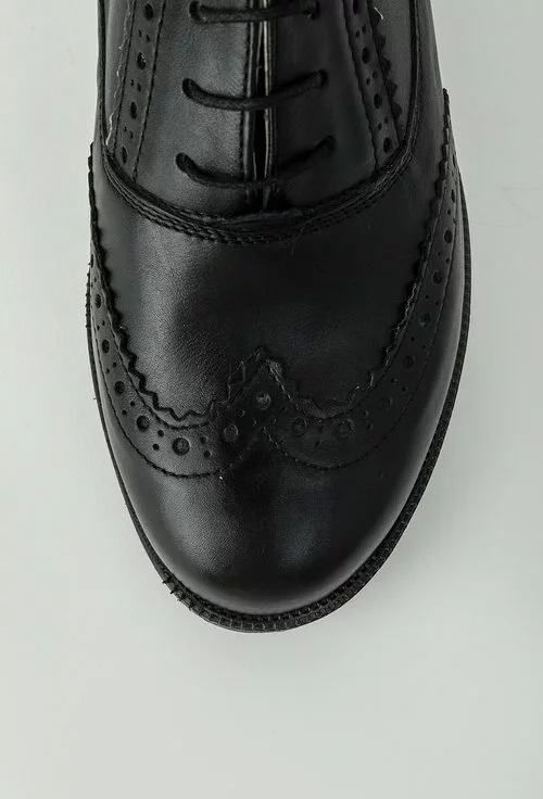 Pantofi Oxford negri din piele naturala Violeta